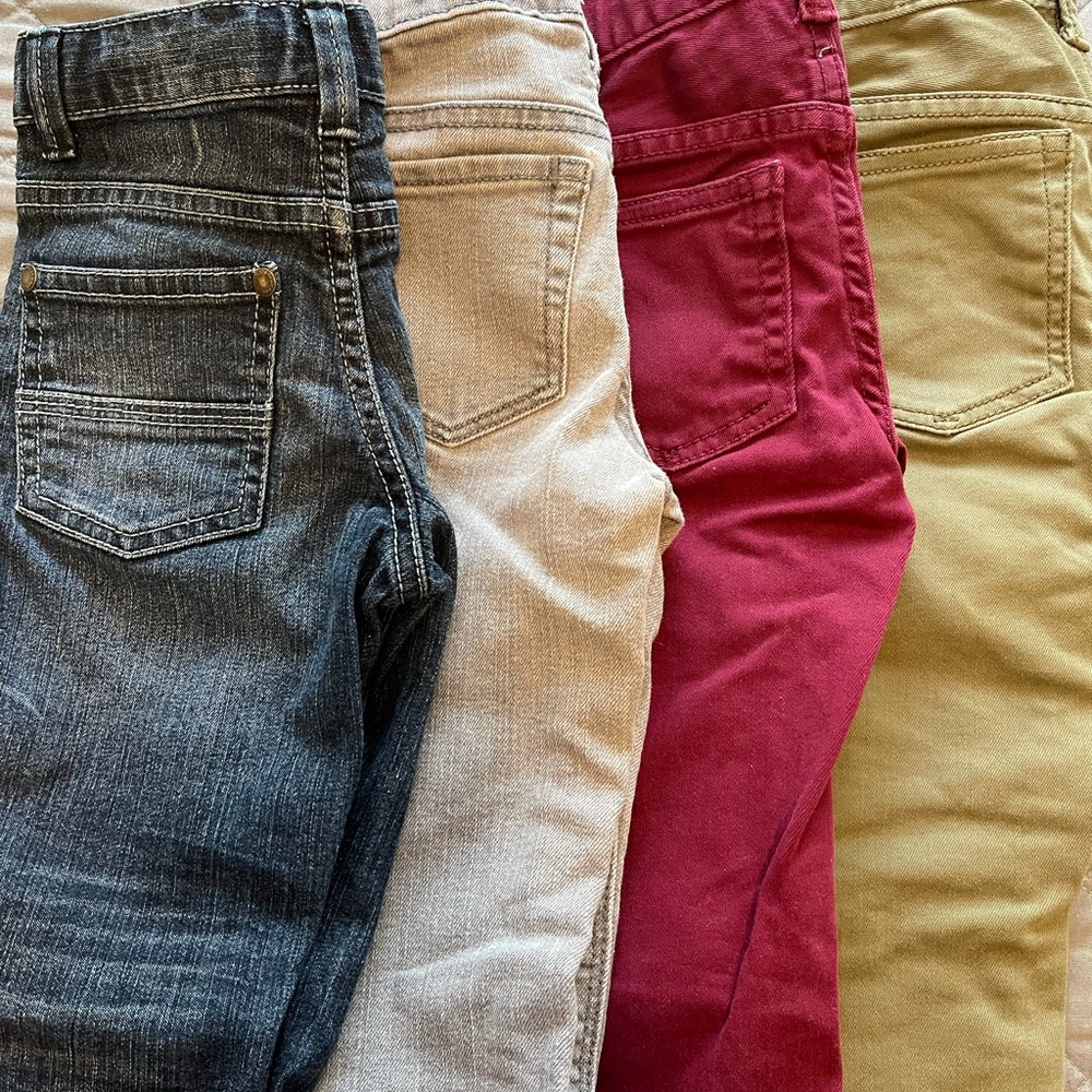 Lot of toddler boy slim fit jeans (3t)